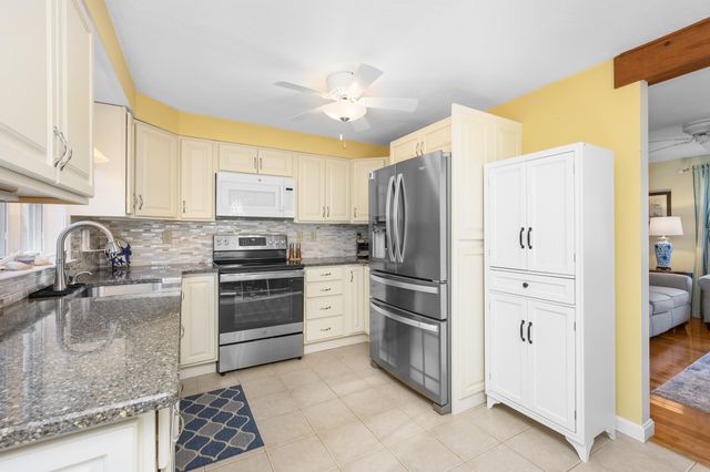 5 Rocky Way, Harwich, MA 02645