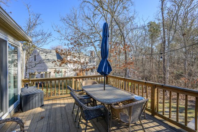 5 Rocky Way, Harwich, MA 02645