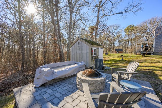 5 Rocky Way, Harwich, MA 02645