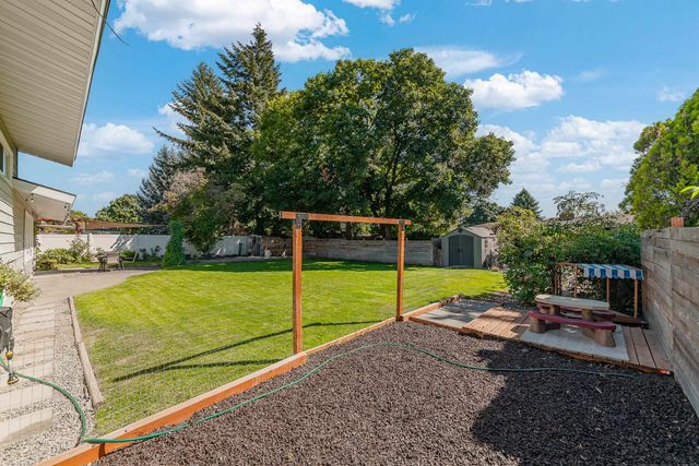 10410 E Sinto Ave, Spokane Valley, WA 99206