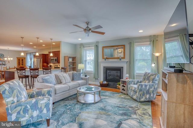 39039 JAY BIRD ST, Bethany Beach, DE 19930