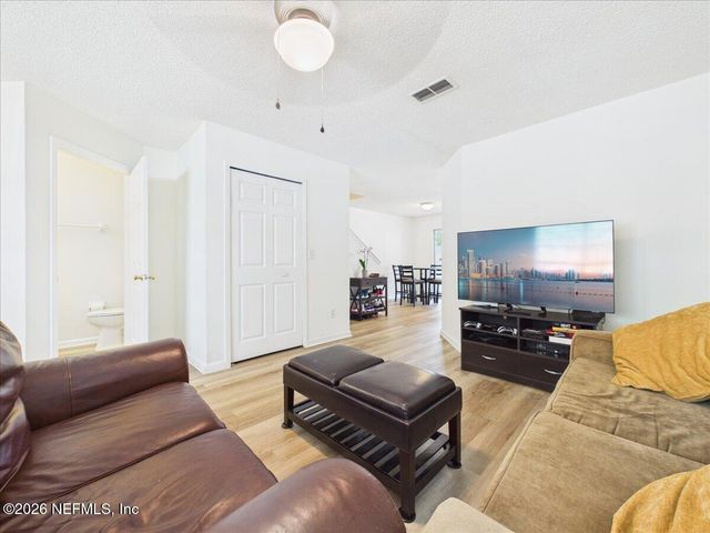 3361 MANDARIN GLEN Drive, Jacksonville, FL 32223