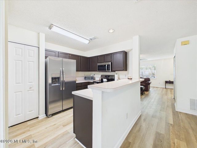 3361 MANDARIN GLEN Drive, Jacksonville, FL 32223