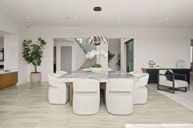 2170 Via Nina, La Jolla, CA 92037