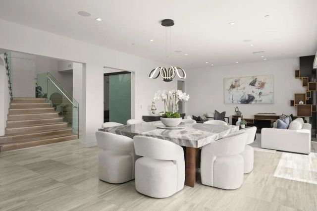 2170 Via Nina, La Jolla, CA 92037