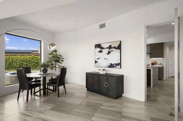 2170 Via Nina, La Jolla, CA 92037