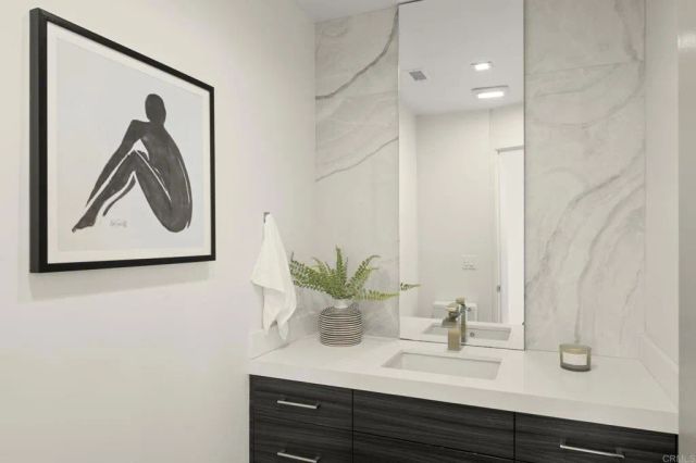 2170 Via Nina, La Jolla, CA 92037