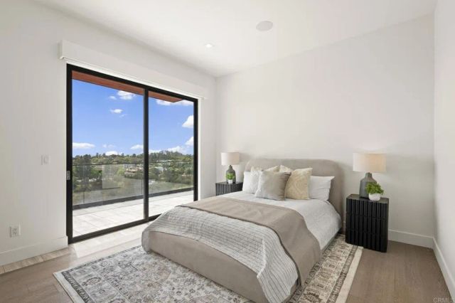 2170 Via Nina, La Jolla, CA 92037