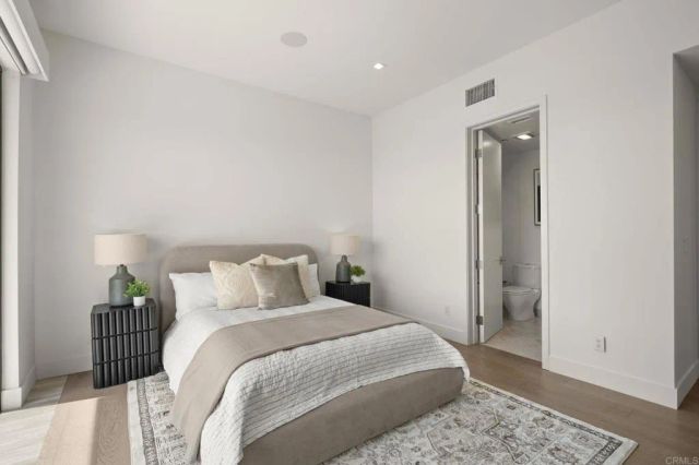 2170 Via Nina, La Jolla, CA 92037