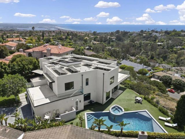 2170 Via Nina, La Jolla, CA 92037