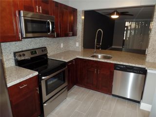 109 Lake Emerald Dr 108, Oakland Park, FL 33309