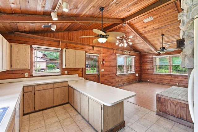 6409 CHISWICK COURT, New Port Richey, FL 34655