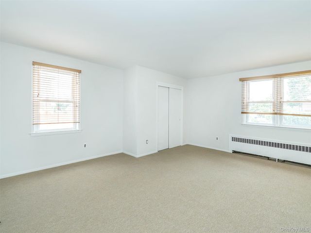 92 Elm Avenue 1st Floor, Glen Cove, NY 11542
