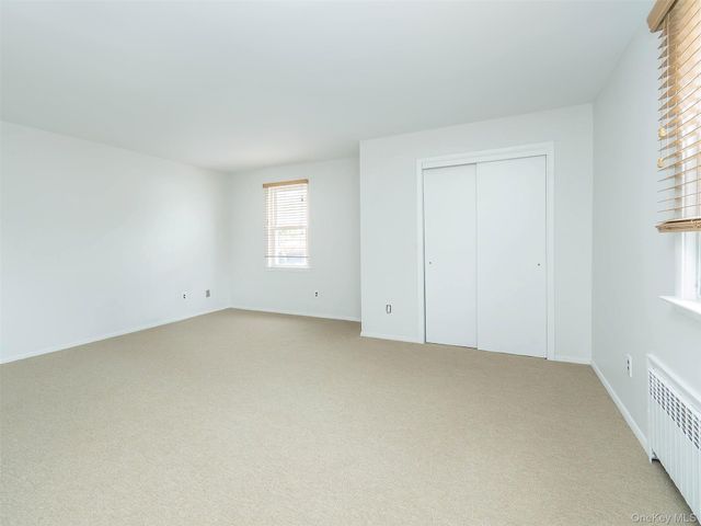 92 Elm Avenue 1st Floor, Glen Cove, NY 11542