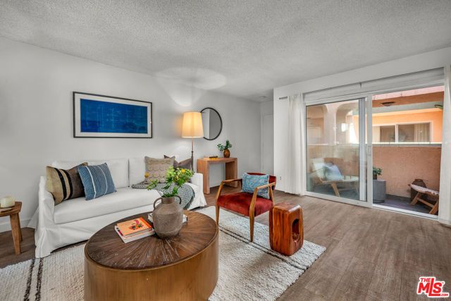 914 Lincoln Boulevard 202, Santa Monica, CA 90403