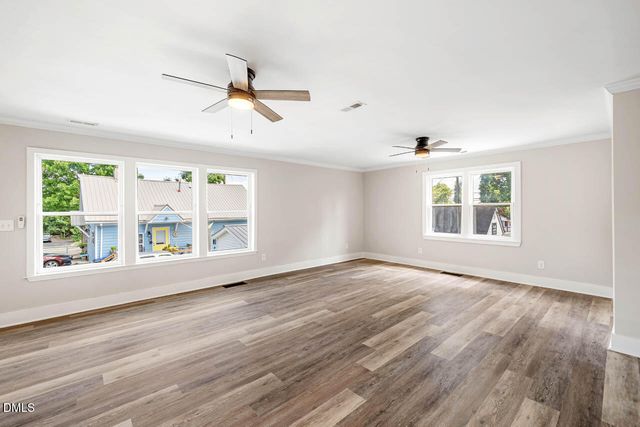 570 West Street, Pittsboro, NC 27312