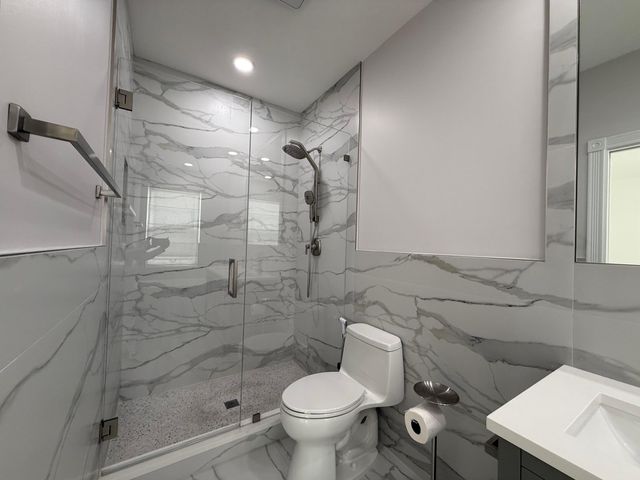 117 Waterford Drive, Jupiter, FL 33458