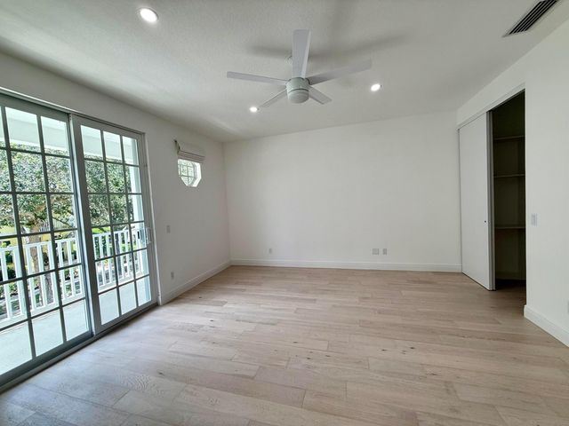 117 Waterford Drive, Jupiter, FL 33458