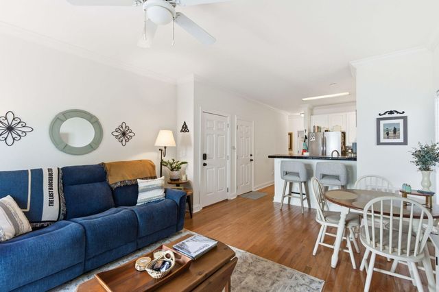 1815 Dogwood Road Apt 906, Charleston, SC 29414
