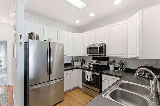 1815 Dogwood Road Apt 906, Charleston, SC 29414