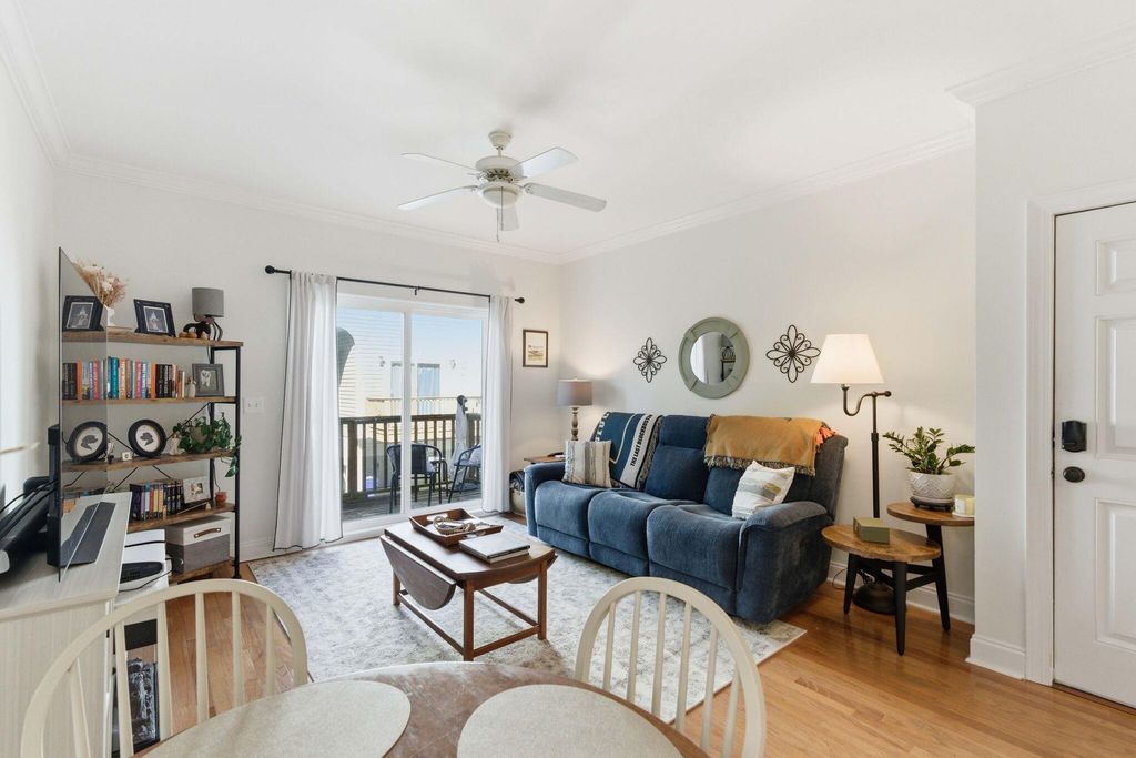 1815 Dogwood Road Apt 906, Charleston, SC 29414