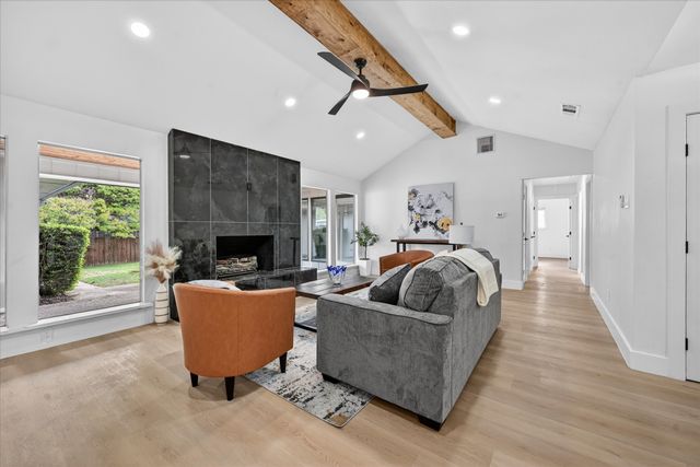 2313 Claridge Circle, Plano, TX 75075