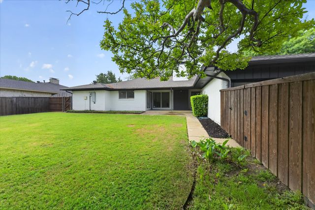 2313 Claridge Circle, Plano, TX 75075