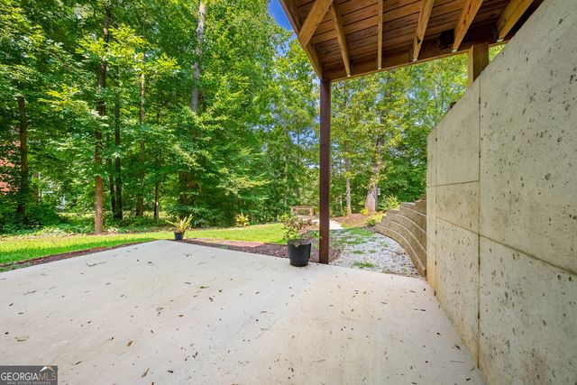 516 Winding Way, Hartwell, GA 30643