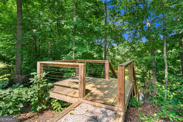 516 Winding Way, Hartwell, GA 30643