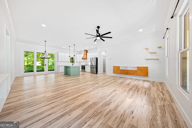 516 Winding Way, Hartwell, GA 30643