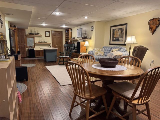 1500 Camelot Drive, Janesville, WI 53548