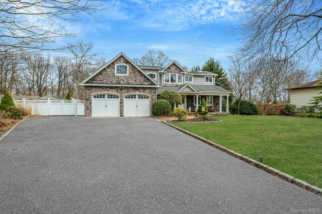 23 Wylde Road, Mount Sinai, NY 11766