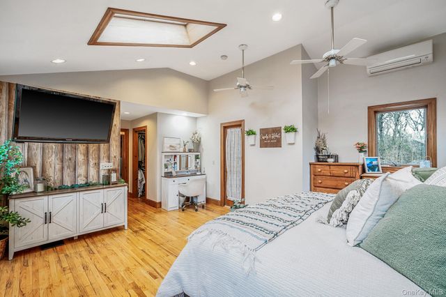 23 Wylde Road, Mount Sinai, NY 11766