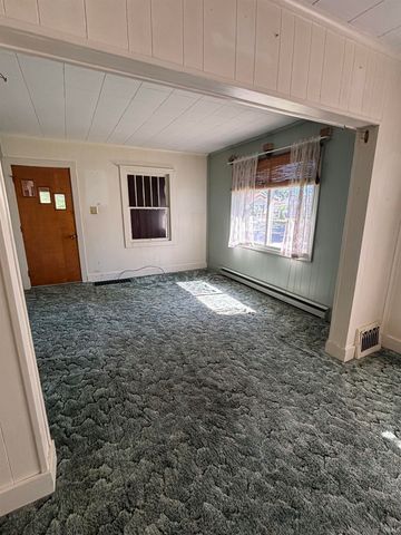 1433 Maple Row, Elkhart, IN 46514
