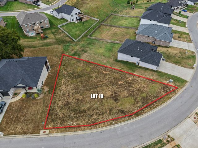 1302 W Gaslight Drive, Springfield, MO 65810