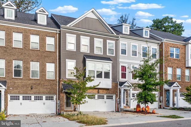 8373 MEADOWOOD DR, Hanover, MD 21076