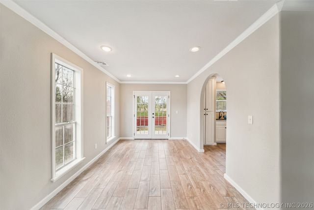 2603 SW Wolf Run Drive, Claremore, OK 74019