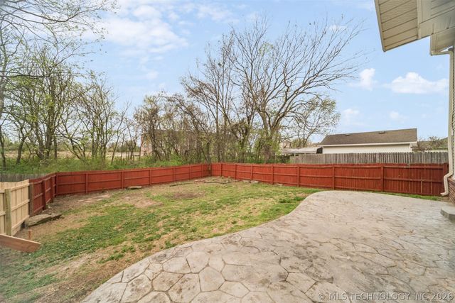 2603 SW Wolf Run Drive, Claremore, OK 74019