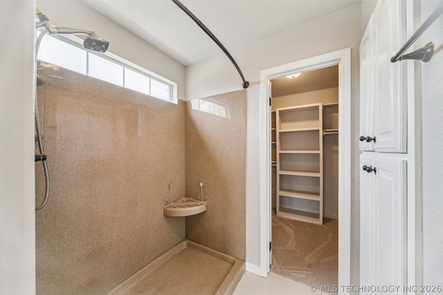 2603 SW Wolf Run Drive, Claremore, OK 74019