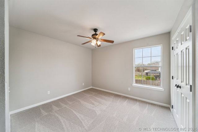 2603 SW Wolf Run Drive, Claremore, OK 74019