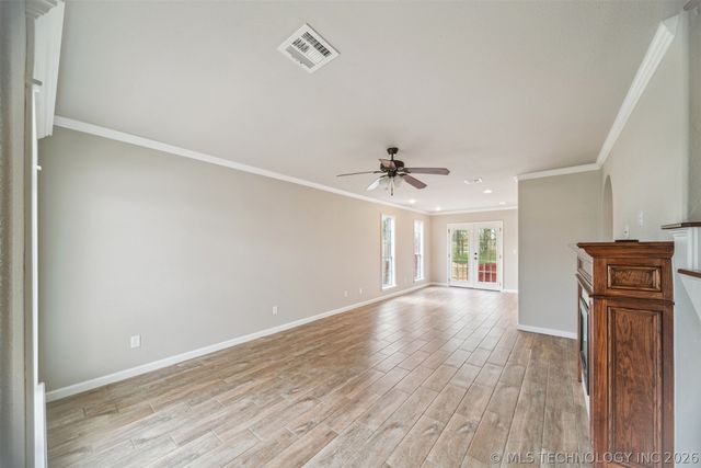 2603 SW Wolf Run Drive, Claremore, OK 74019