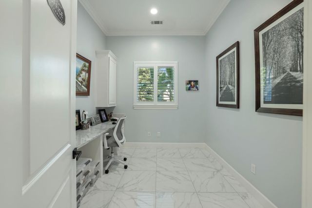 4600 Tudor Rose Gln, Stockton, CA 95212