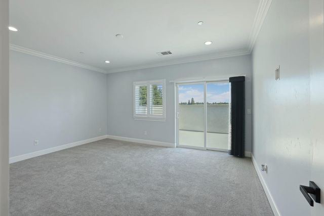4600 Tudor Rose Gln, Stockton, CA 95212