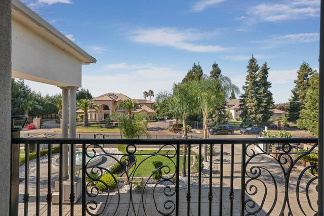 4600 Tudor Rose Gln, Stockton, CA 95212
