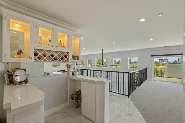 4600 Tudor Rose Gln, Stockton, CA 95212