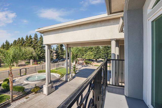 4600 Tudor Rose Gln, Stockton, CA 95212