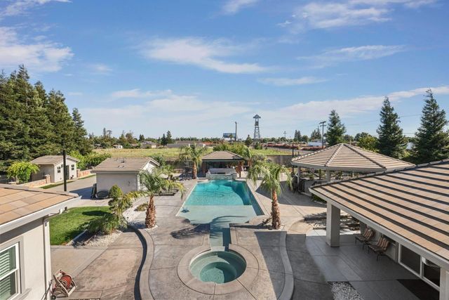 4600 Tudor Rose Gln, Stockton, CA 95212