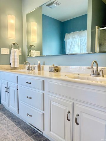 1507 Hawthorne Court, Princeton, IN 47670