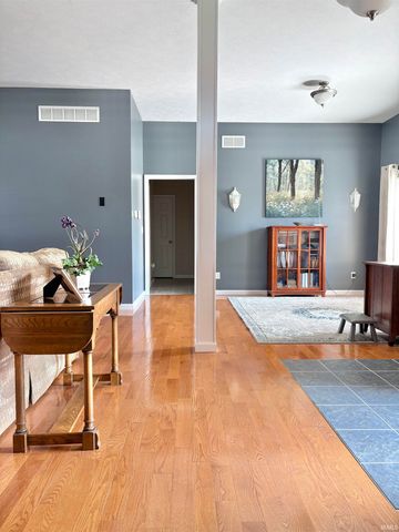 1507 Hawthorne Court, Princeton, IN 47670