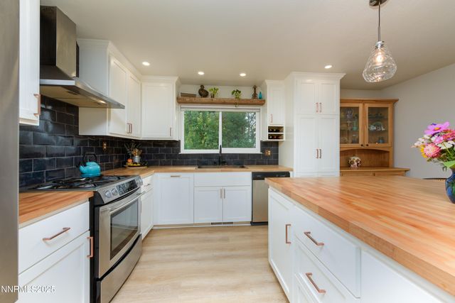 1888 Pinenut Road, Gardnerville, NV 89410